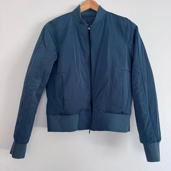 Lululemon Non-Stop water resistant Bomber Jacket in a teal green Size: - Picture 4 of 8